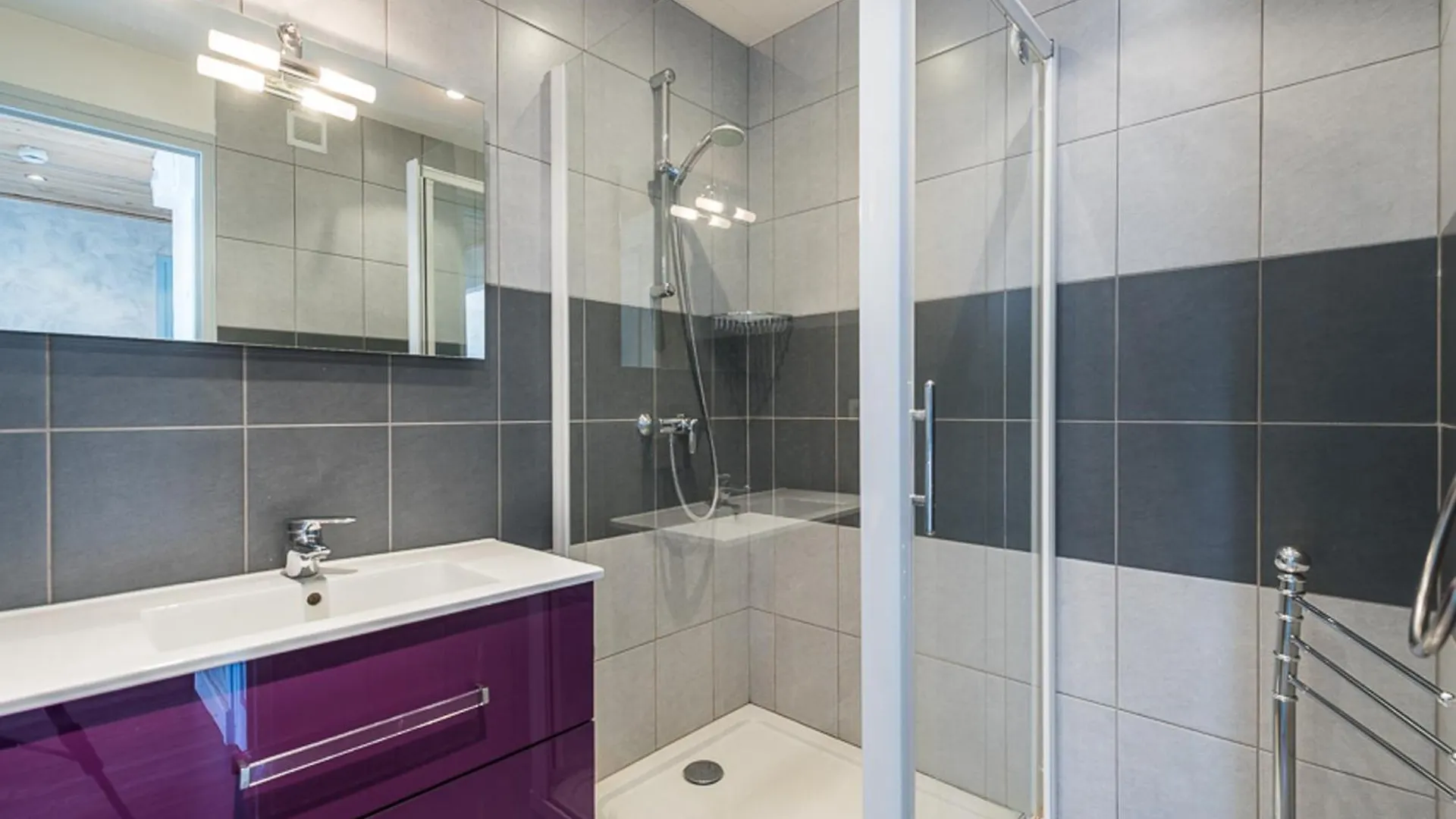 公寓 Appartement Lumineux Proche Pistes, Commerces, Balcon - Fr-1-502-408 蒂涅